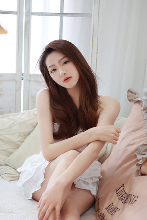 日炎荔枝三百颗